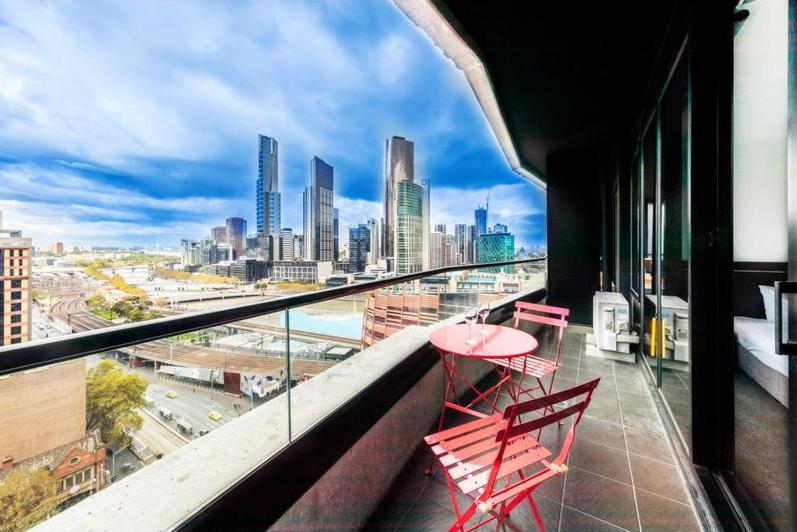 מלבורן Riverview Suites By Edgetrip מראה חיצוני תמונה