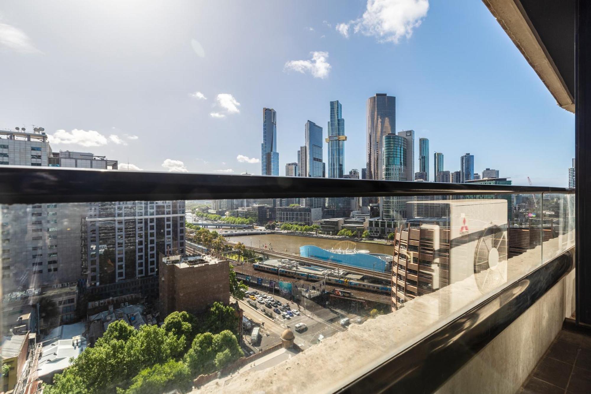 מלבורן Riverview Suites By Edgetrip מראה חיצוני תמונה